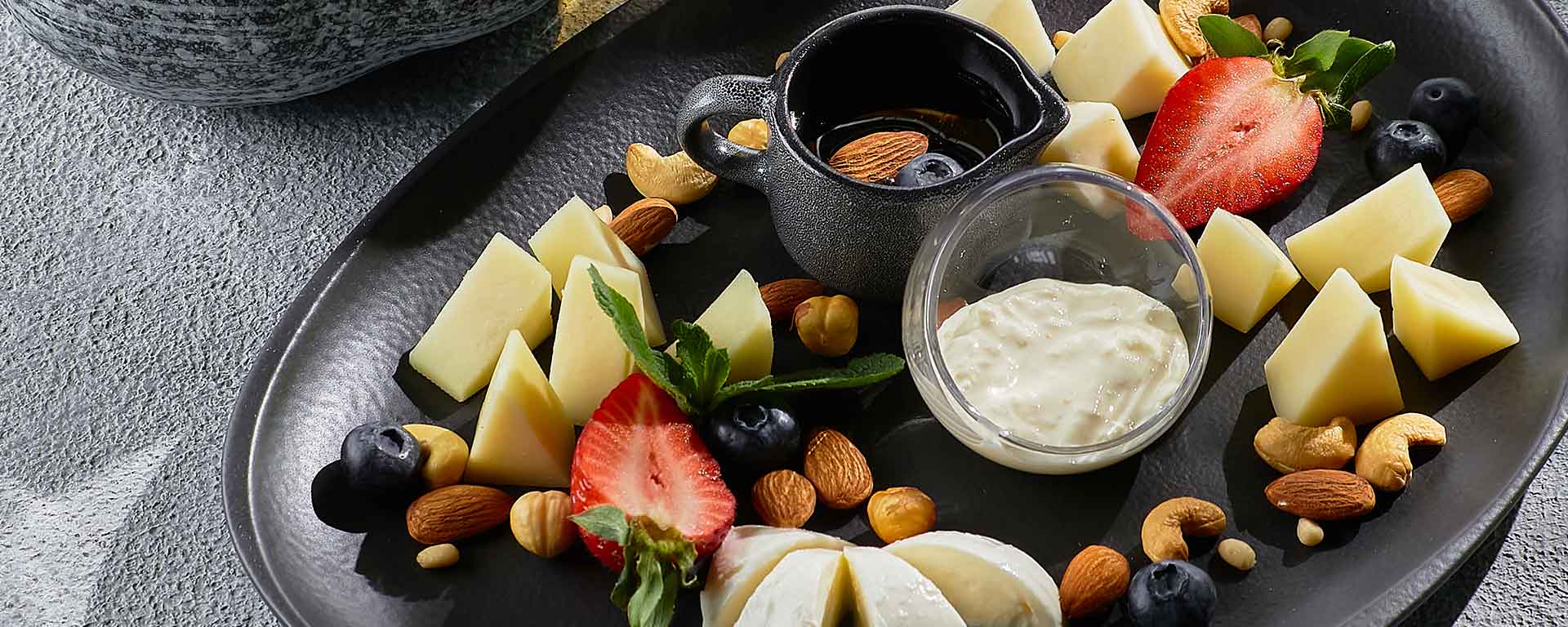 ДЕГУСТАЦИЯ «ОТКРЫТИЕ» С СЫРАМИ WINEPARK 