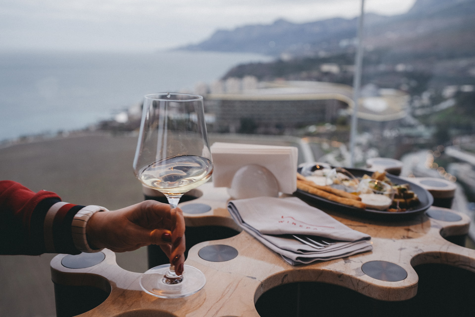 ДЕГУСТАЦИЯ «НА ВЫСОТЕ» С ВИНАМИ WINEPARK