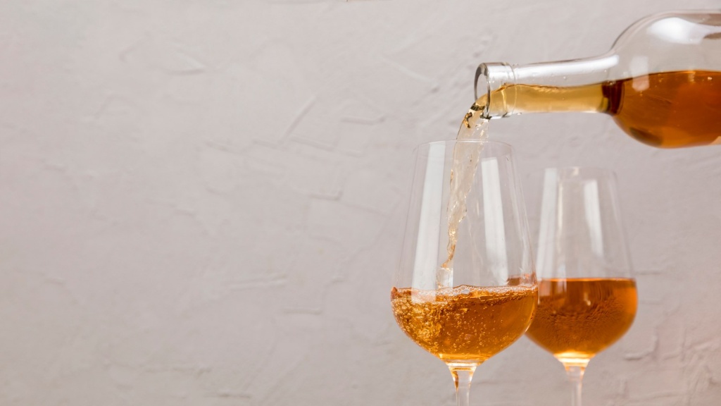 wine-bottle-filling-wineglass (1).jpg